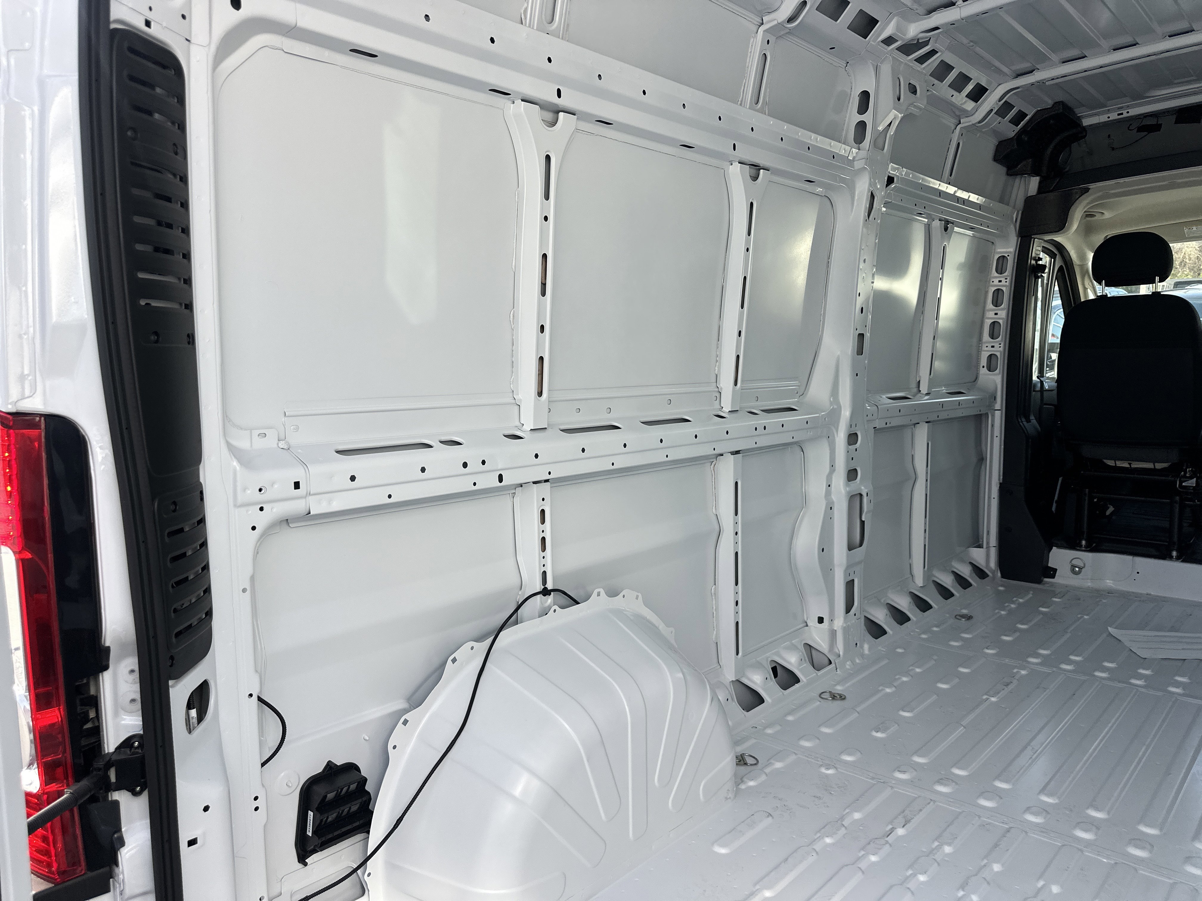 New 2026 RAM ProMaster 2500 w/ Advanced Safety Group FWD image 17