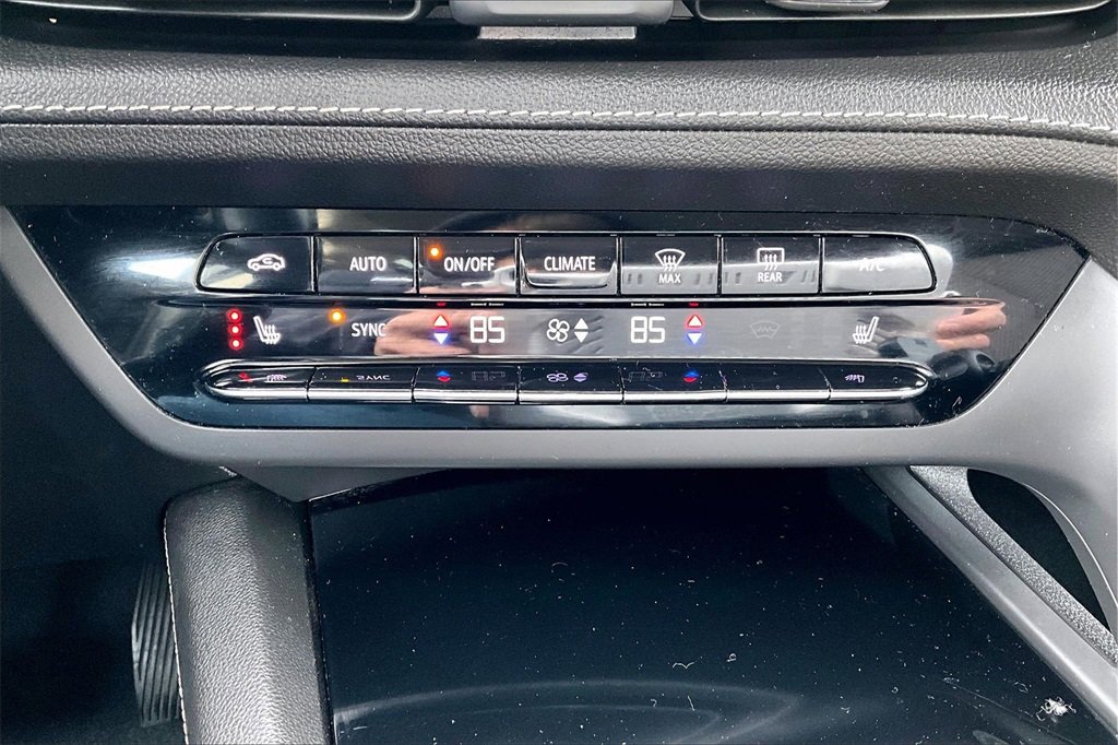 Used 2021 Buick Envision Preferred image 31