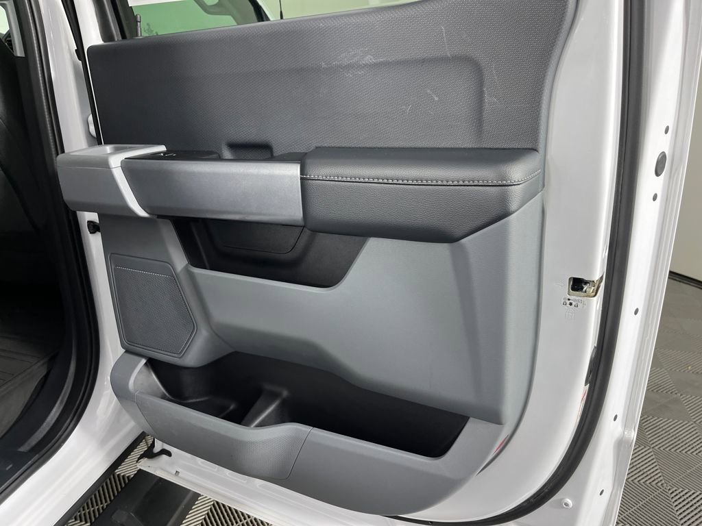 Used 2022 Ford F150 XLT w/ Trailer Tow Package image 14