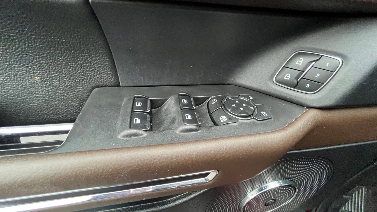 Used 2021 Ford Expedition King Ranch AWD/4WD image 13