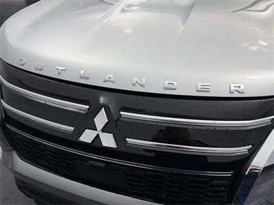 New 2026 Mitsubishi Outlander ES AWD/4WD image 31