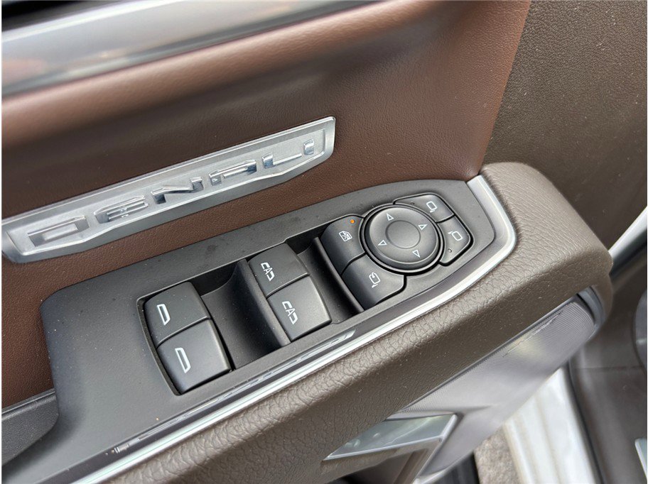 Used 2022 GMC Sierra 1500 Denali w/ Denali Reserve Package image 26