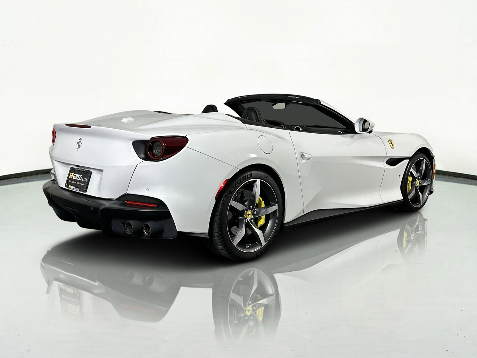 Used 2022 Ferrari Portofino M image 8