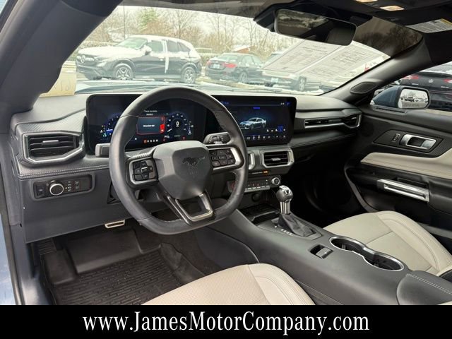 Used 2024 Ford Mustang GT Premium image 11