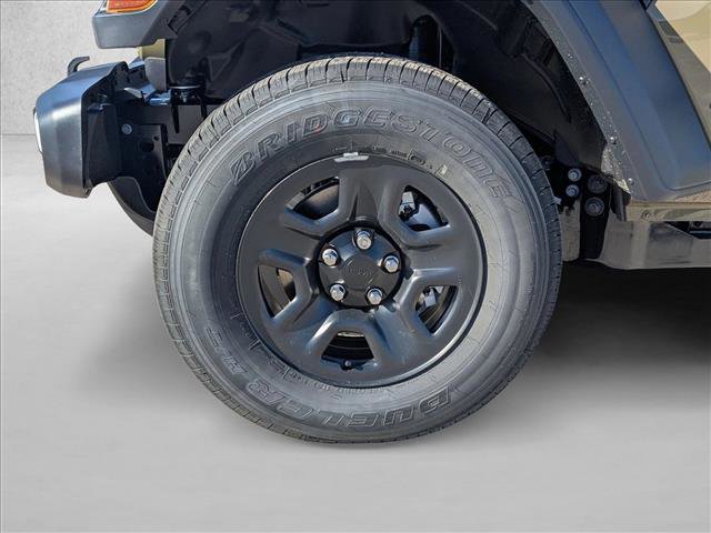 New 2026 Jeep Gladiator Sport image 10