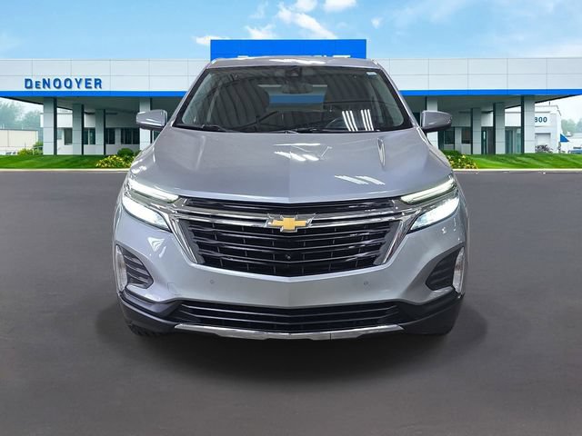 Used 2024 Chevrolet Equinox LT AWD/4WD image 4