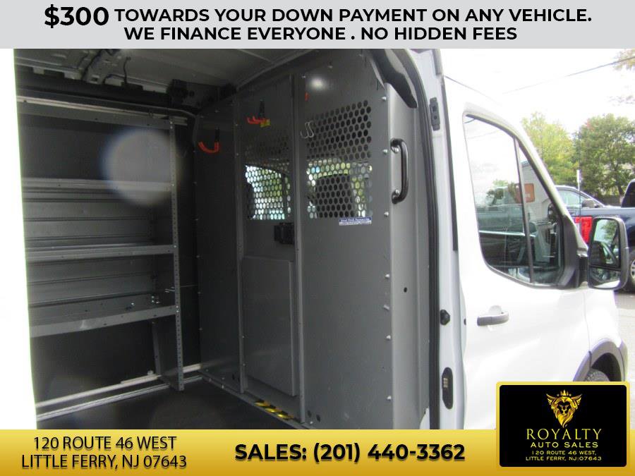 Used 2020 Ford Transit 250 Medium Roof w/ Load Area Protection Package image 30
