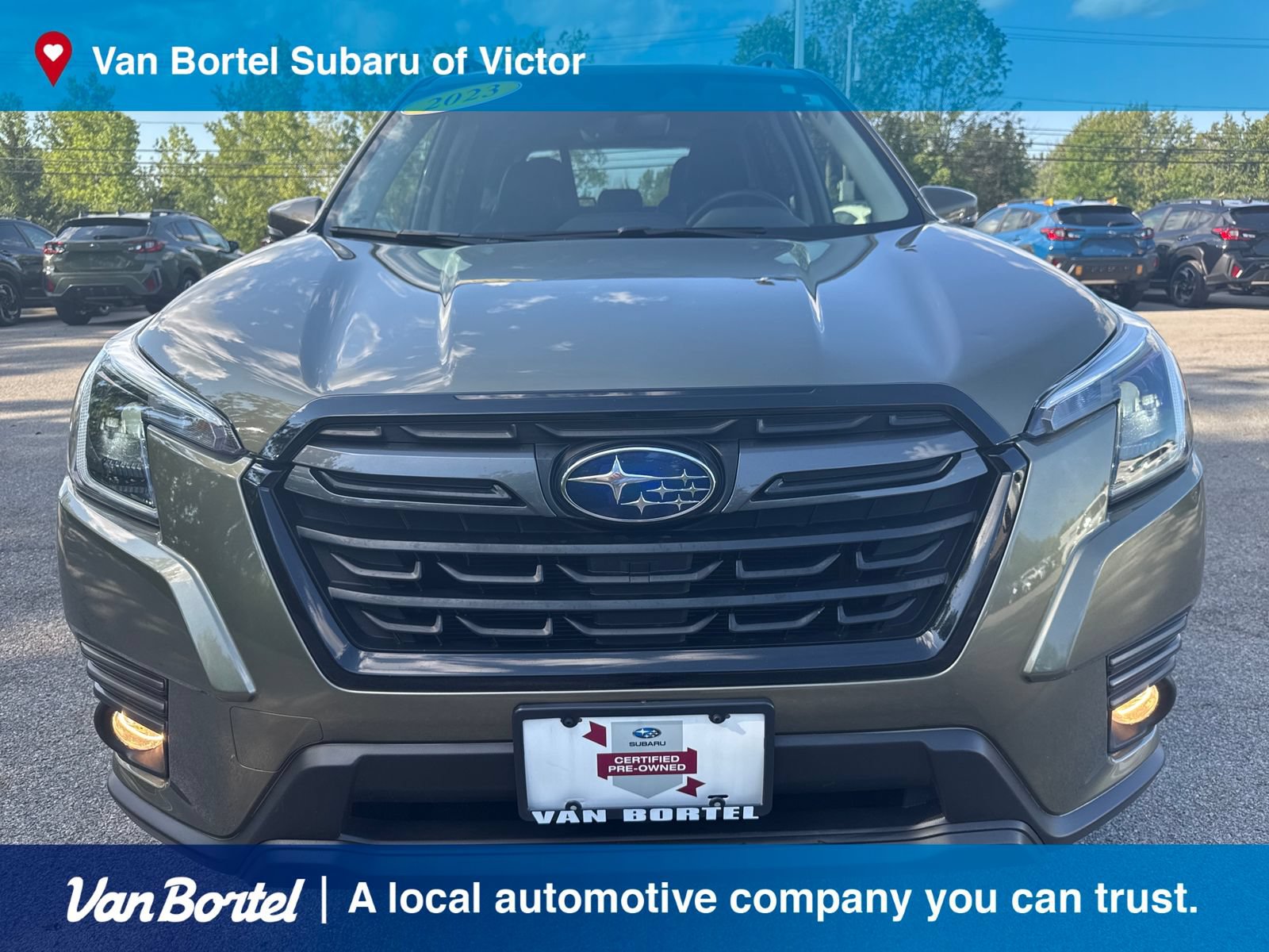 Used 2023 Subaru Forester Limited AWD/4WD image 2
