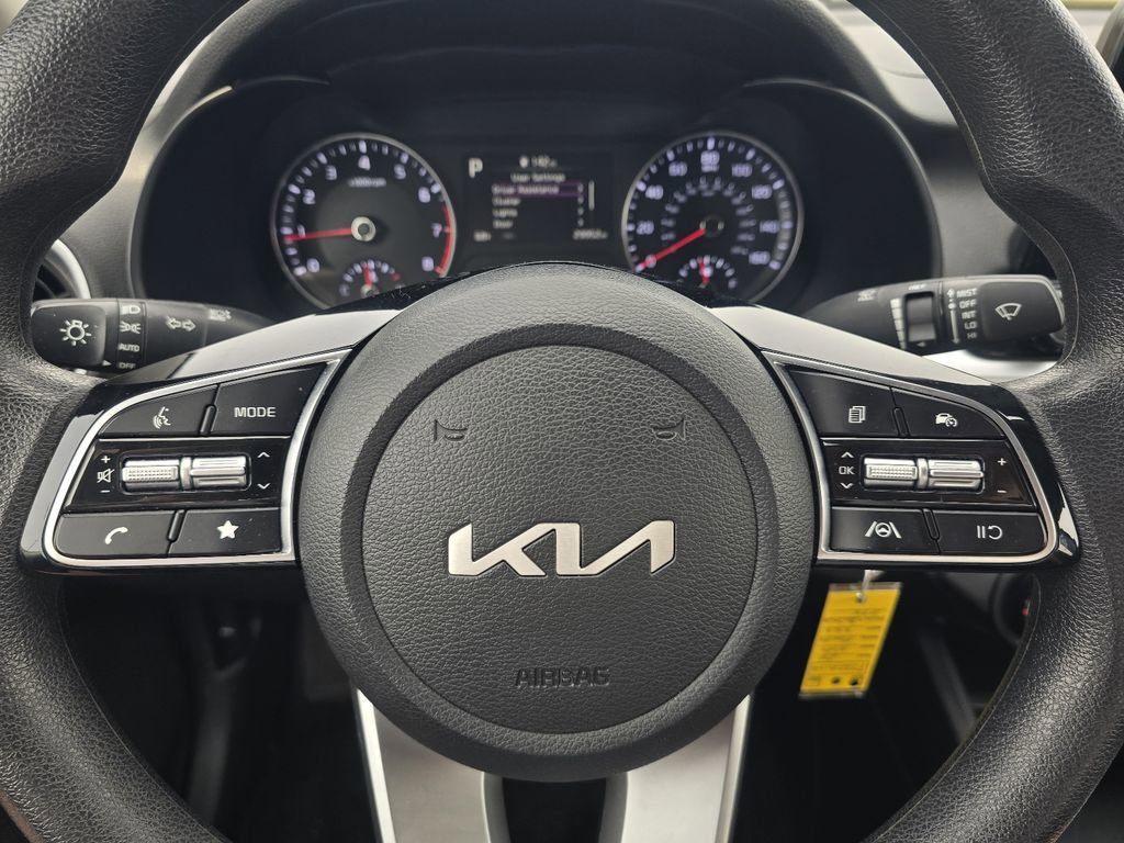 Used 2024 Kia Forte LXS image 23