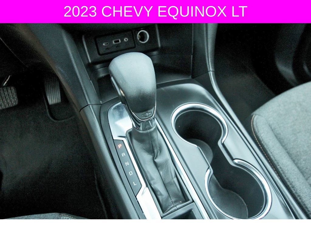 Used 2023 Chevrolet Equinox LT image 28