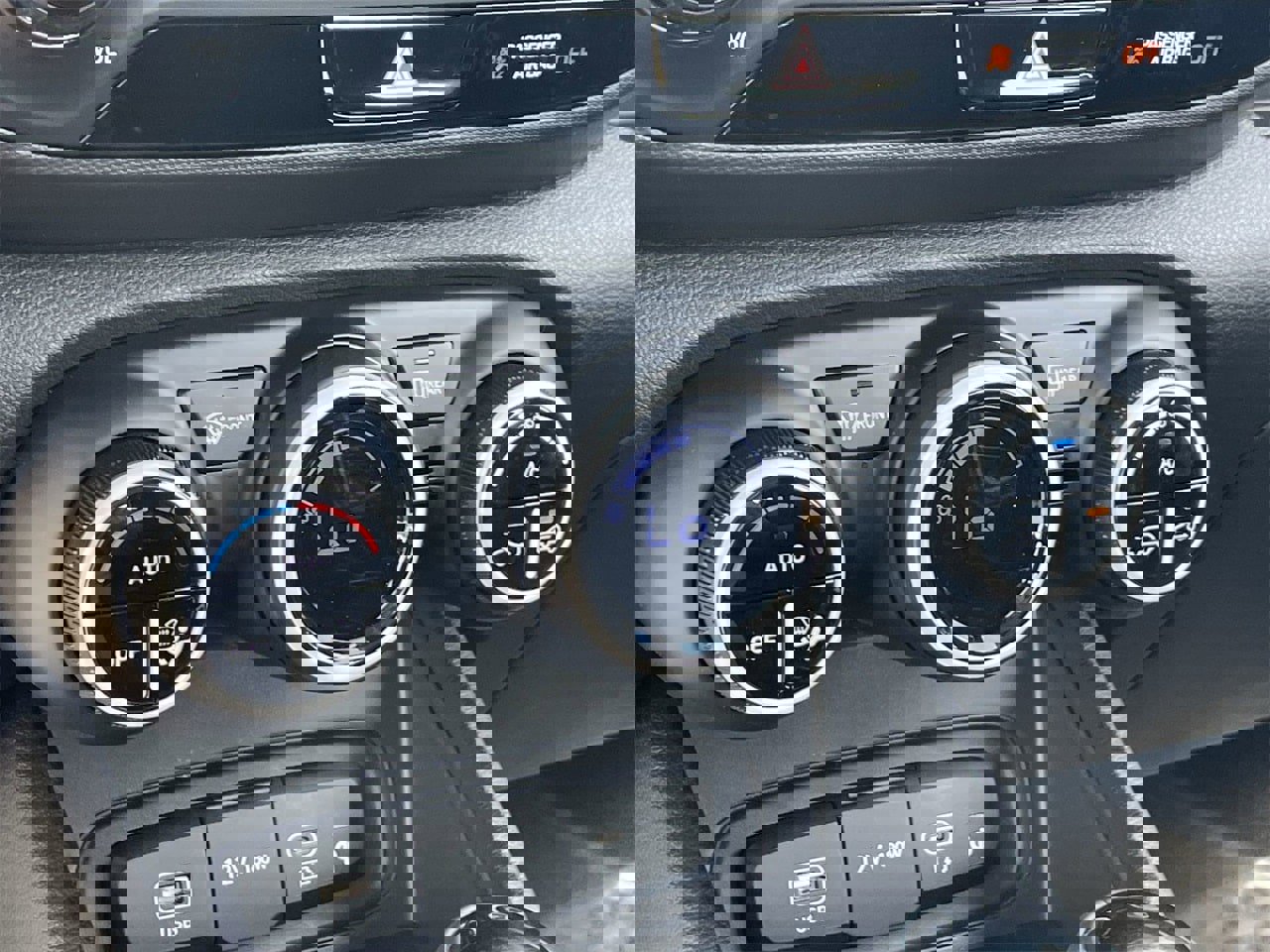 Certified 2026 Hyundai Venue SEL image 26