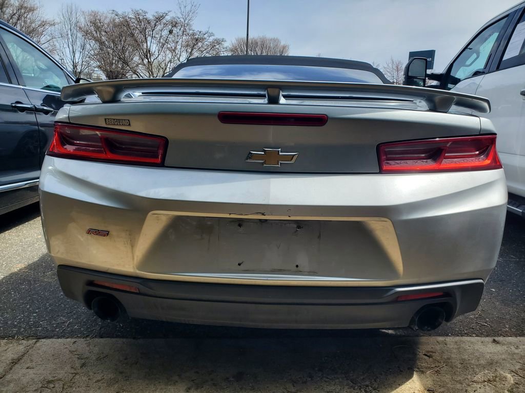 Used 2018 Chevrolet Camaro LT w/ RS Package image 5
