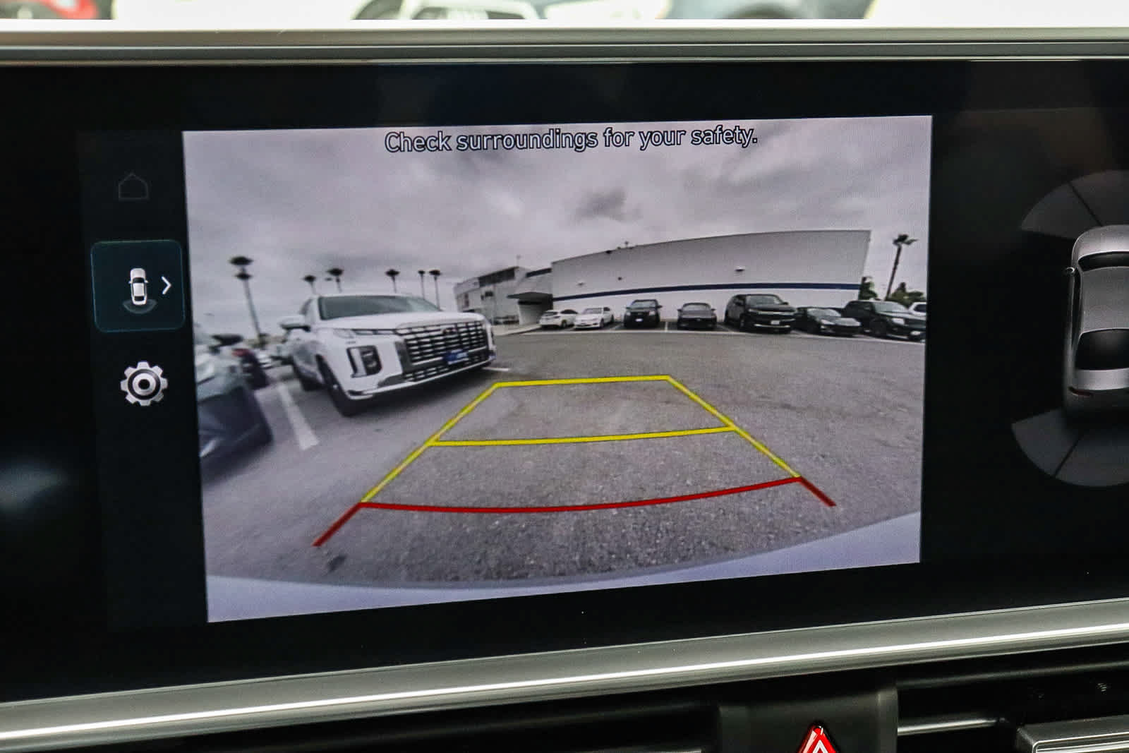 Used 2024 Hyundai Ioniq 6 SEL RWD image 30