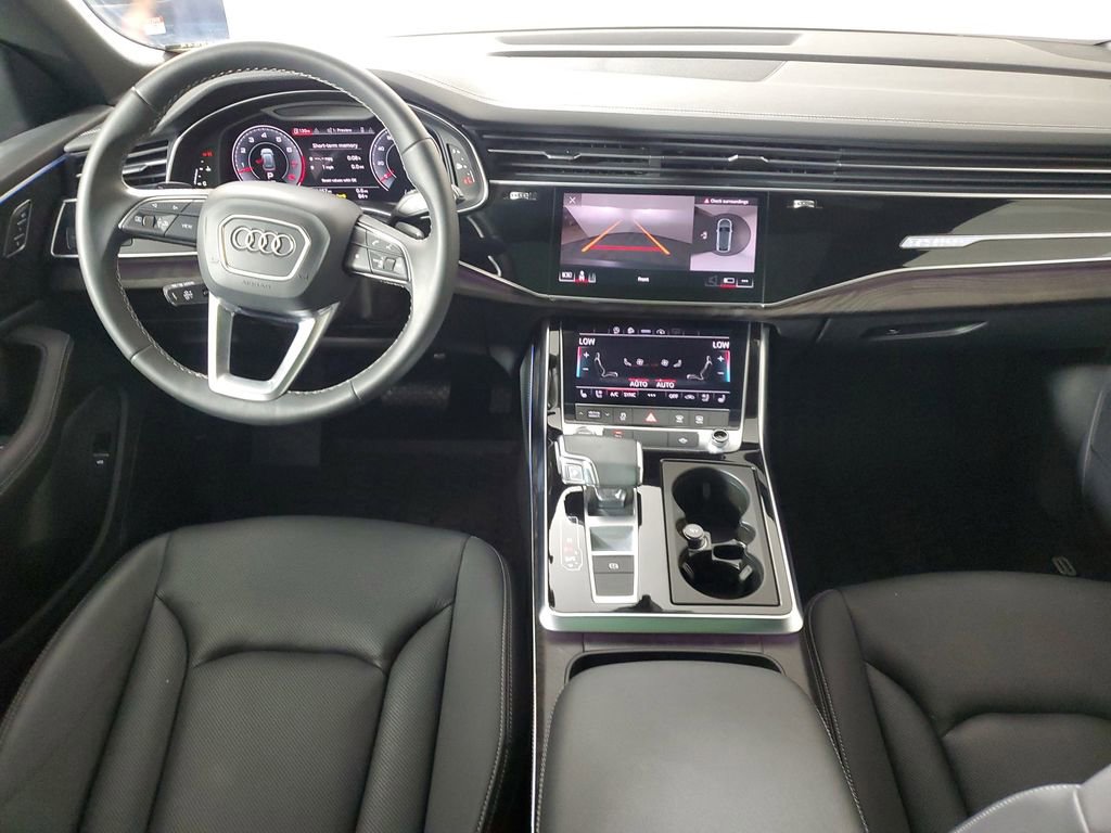 Used 2023 Audi Q8 Premium Plus w/ Premium Plus Package AWD/4WD image 15