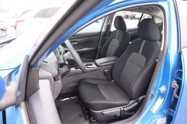Used 2024 Nissan Sentra SV FWD image 8