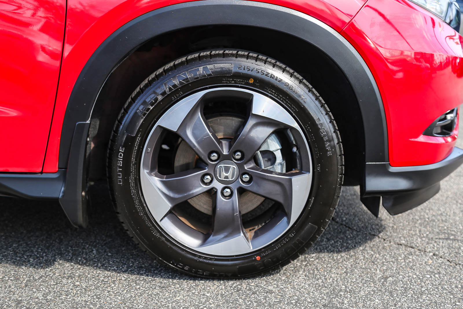 Used 2018 Honda HR-V EX image 11