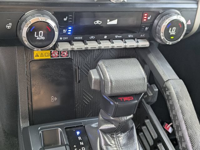 Certified 2024 Toyota Tacoma TRD Sport w/ TRD Sport Premium Package AWD/4WD image 17