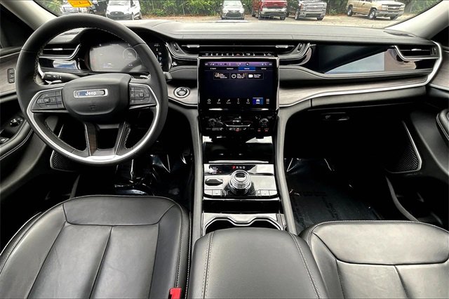 Used 2022 Jeep Grand Cherokee Limited 4xe w/ MOPAR Finishing Package image 7