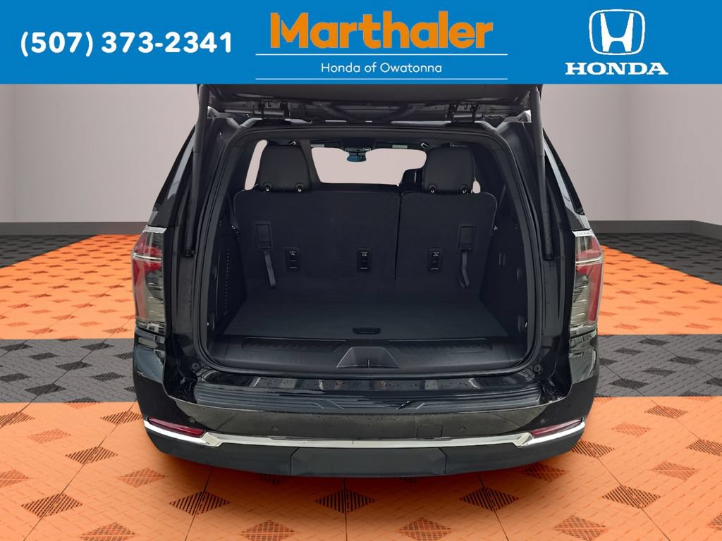 Used 2025 Chevrolet Tahoe LT AWD/4WD image 15