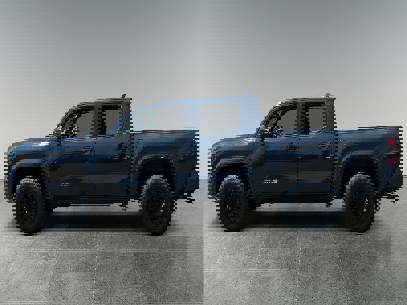 Used 2024 Toyota Tacoma SR5 image 2