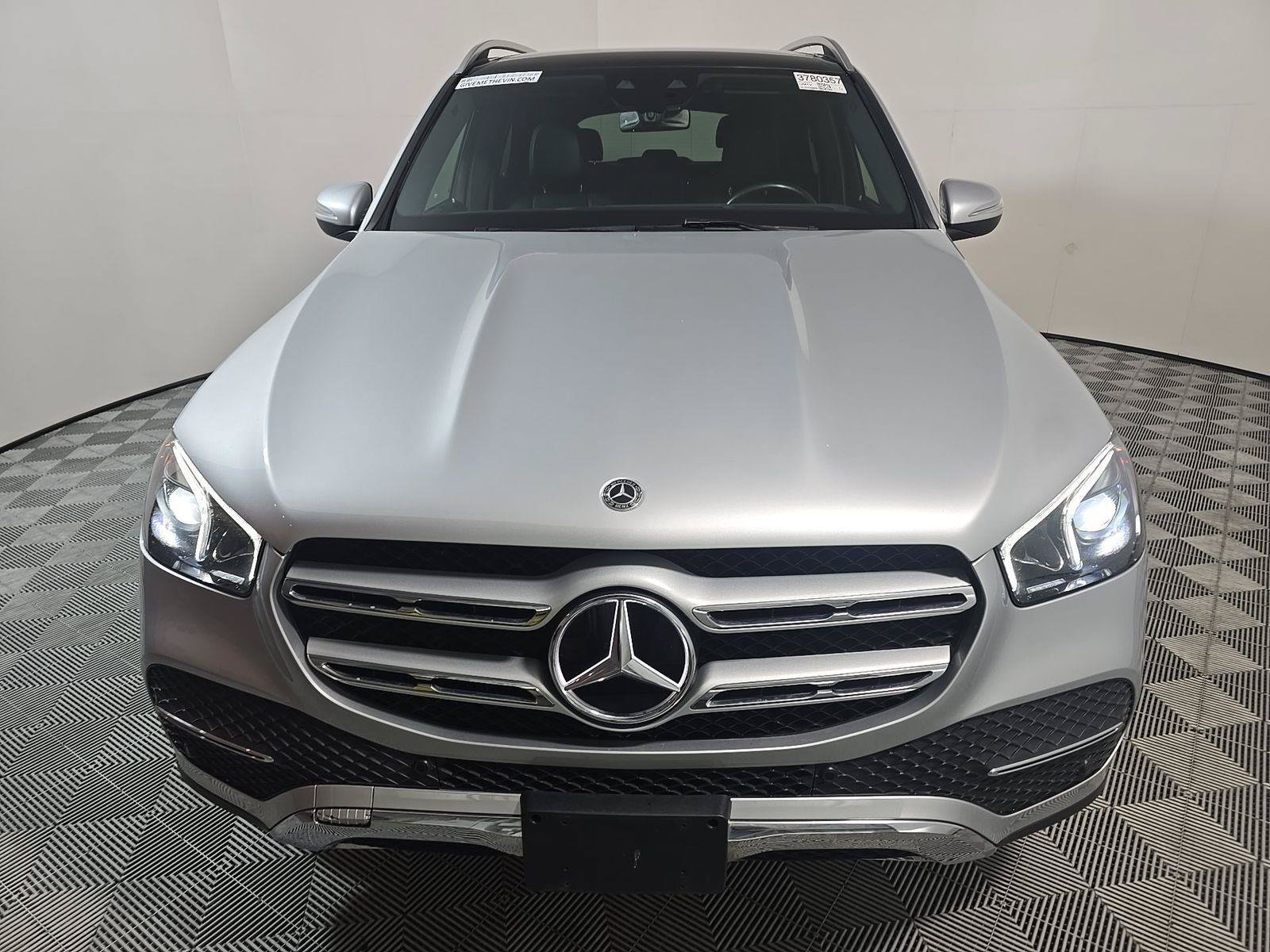Used 2020 Mercedes-Benz GLE 450 4MATIC w/ MBUX Technology Package image 2