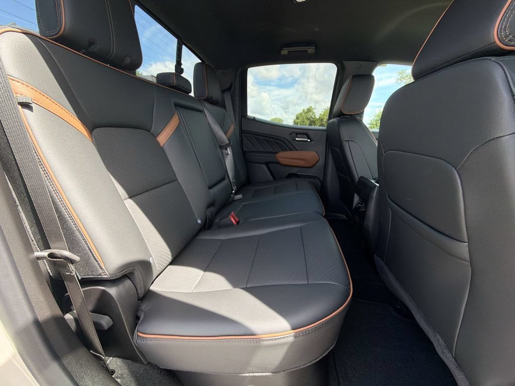 New 2026 GMC Canyon AT4 w/ AT4 Premium Package AWD/4WD image 34
