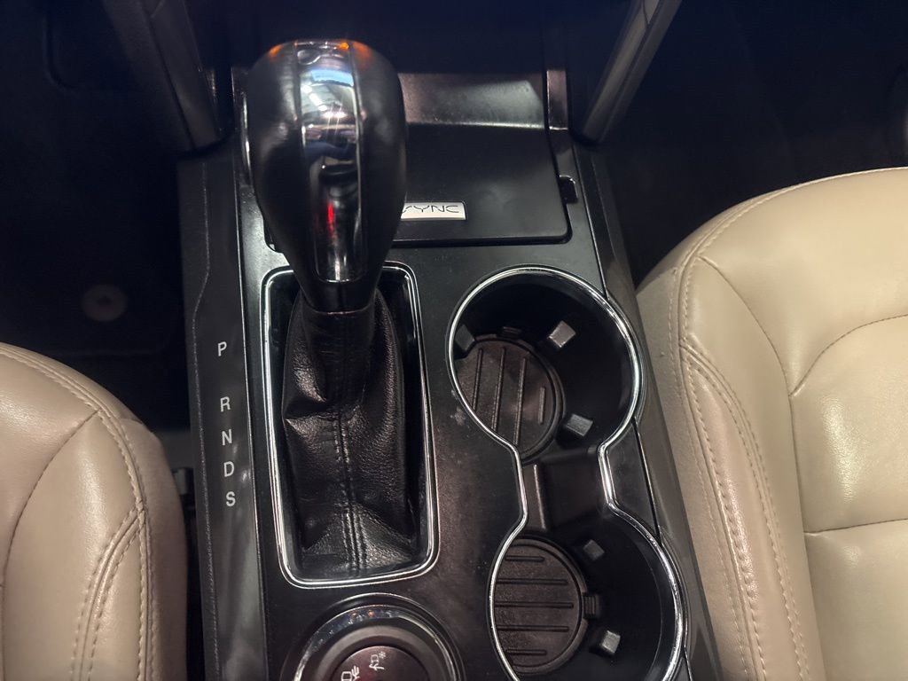 Used 2019 Ford Explorer XLT w/ Equipment Group 202A image 23