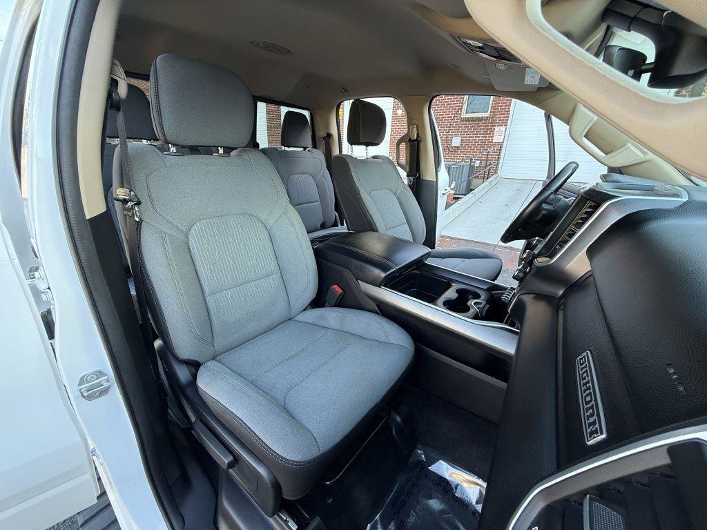 Used 2020 RAM 1500 Big Horn AWD/4WD image 17