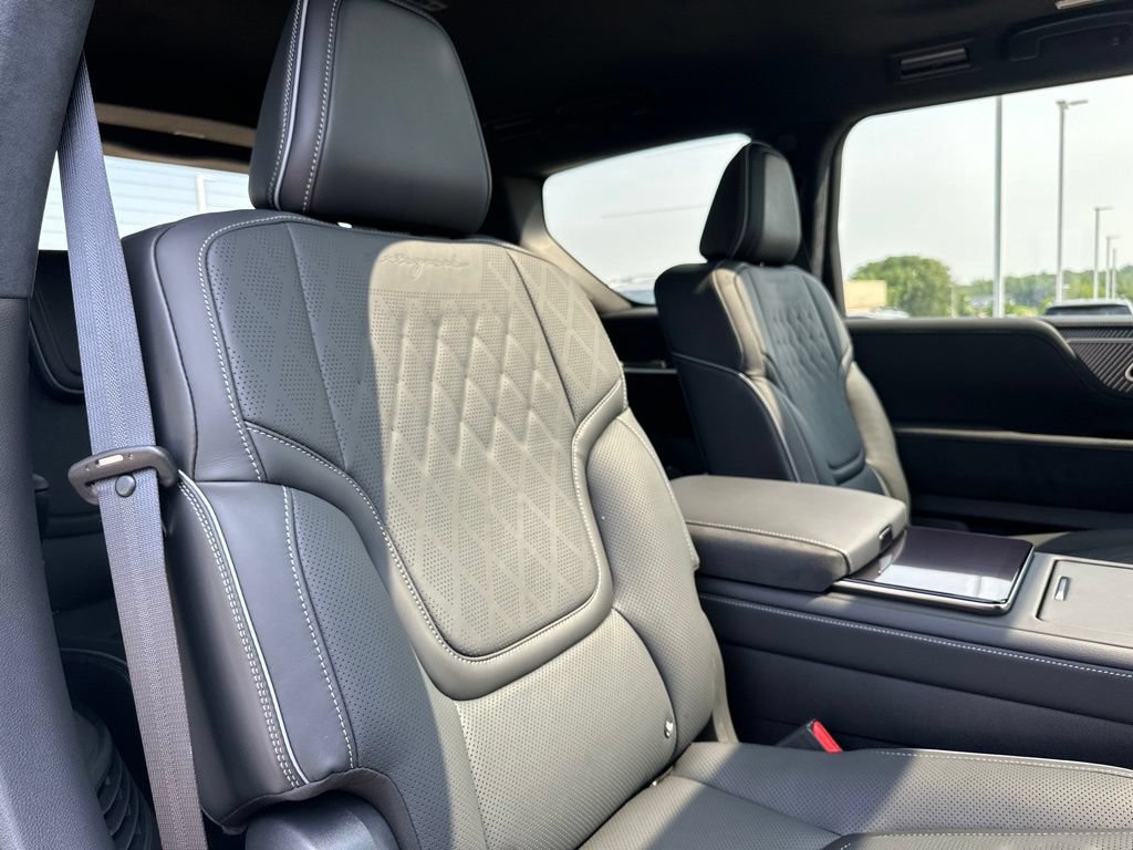 New 2027 INFINITI QX80 Autograph AWD/4WD image 25