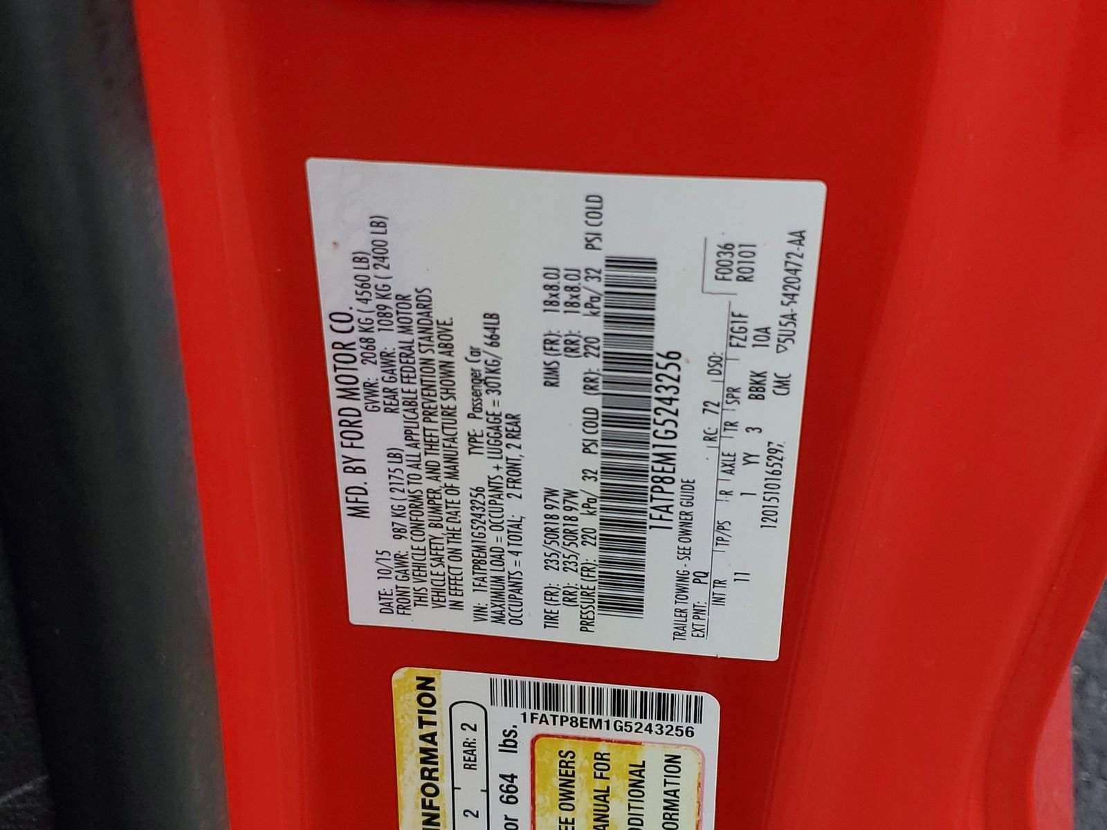 Used 2016 Ford Mustang Convertible w/ Equipment Group 051A RWD image 26