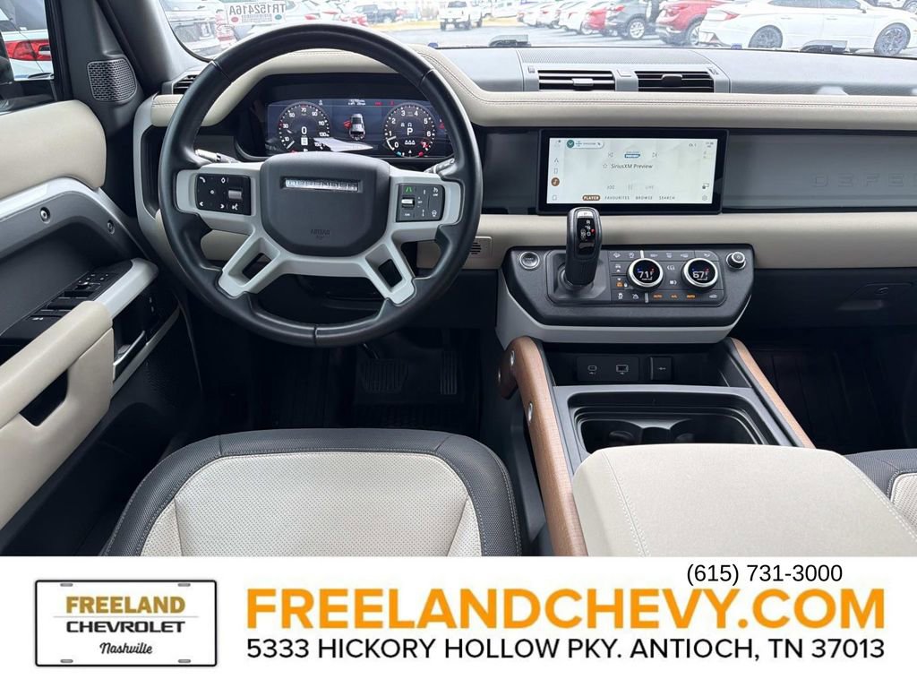 Used 2022 Land Rover Defender 110 X-Dynamic SE image 18