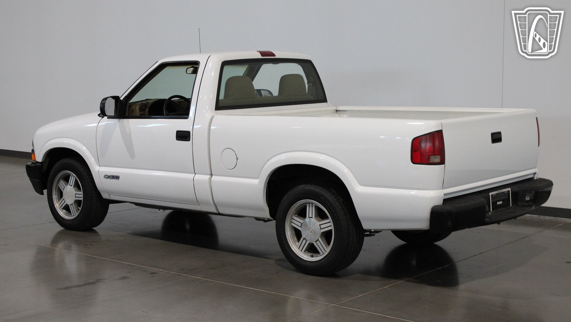 Used 1998 Chevrolet S10 Pickup 2WD Regular Cab image 28