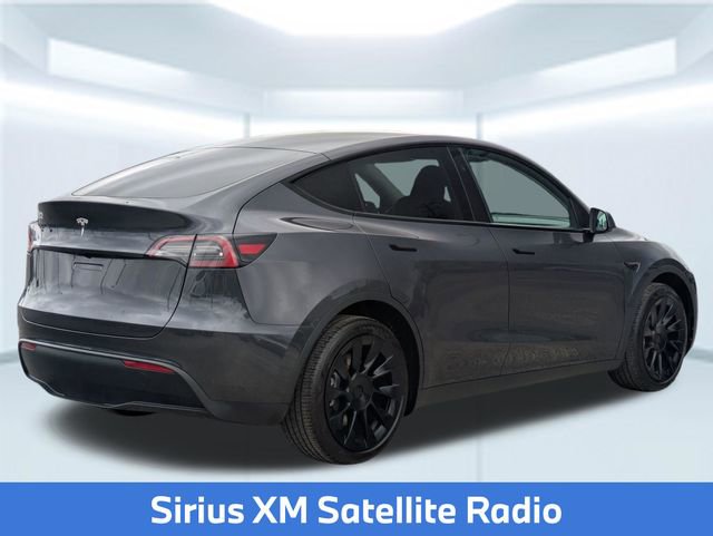 Used 2024 Tesla Model Y Long Range image 6