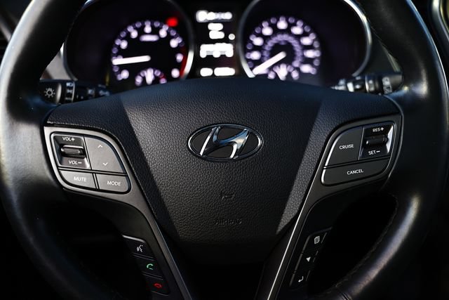 Used 2017 Hyundai Santa Fe Sport FWD image 36