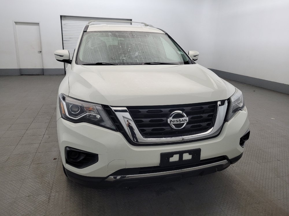 Used 2019 Nissan Pathfinder S AWD/4WD image 14