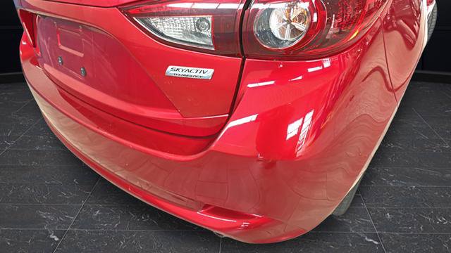 Used 2018 MAZDA MAZDA3 Grand Touring FWD image 34