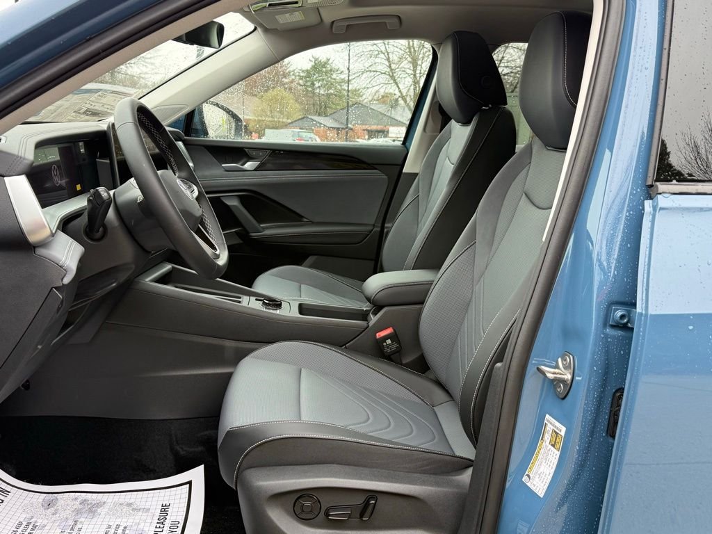 New 2026 Volkswagen Tiguan SE AWD/4WD image 28