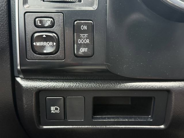 Used 2021 Toyota Sequoia TRD Sport w/ TRD Sport Premium Package AWD/4WD image 23