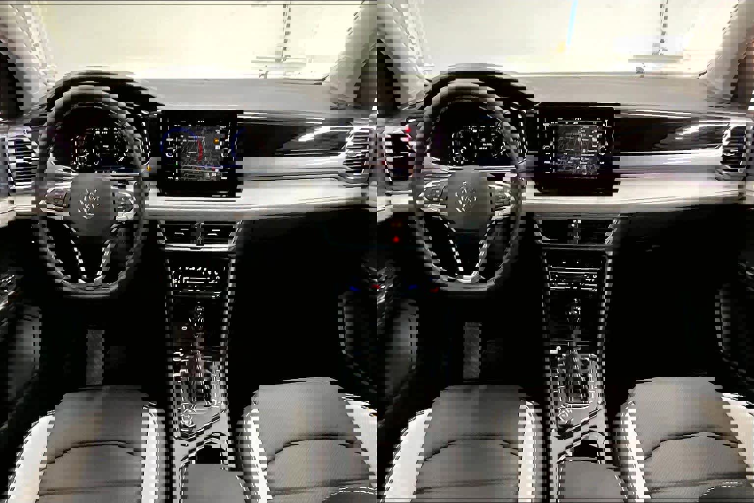 New 2026 Volkswagen Taos SEL image 7