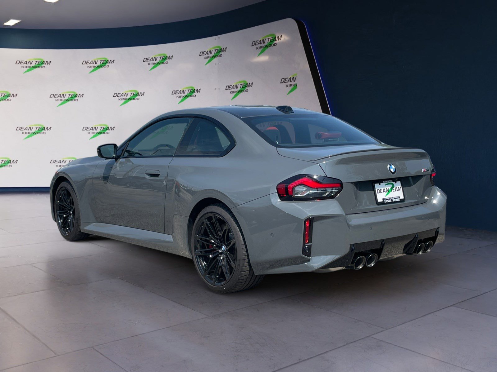 Used 2025 BMW M2 2dr w/ Lighting Package image 4