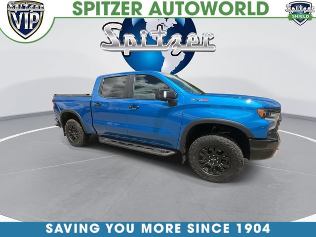 Used 2022 Chevrolet Silverado 1500 ZR2 w/ Technology Package AWD/4WD image 2