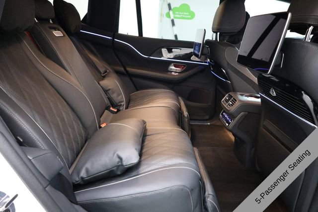 Used 2026 Mercedes-Benz Maybach GLS 600 4MATIC image 15