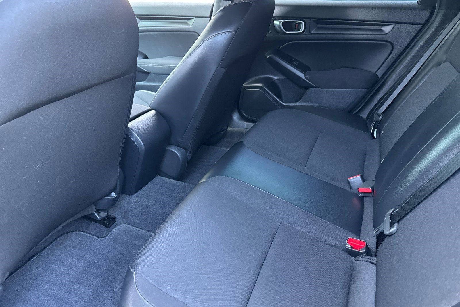 Used 2023 Honda Civic Sport image 27