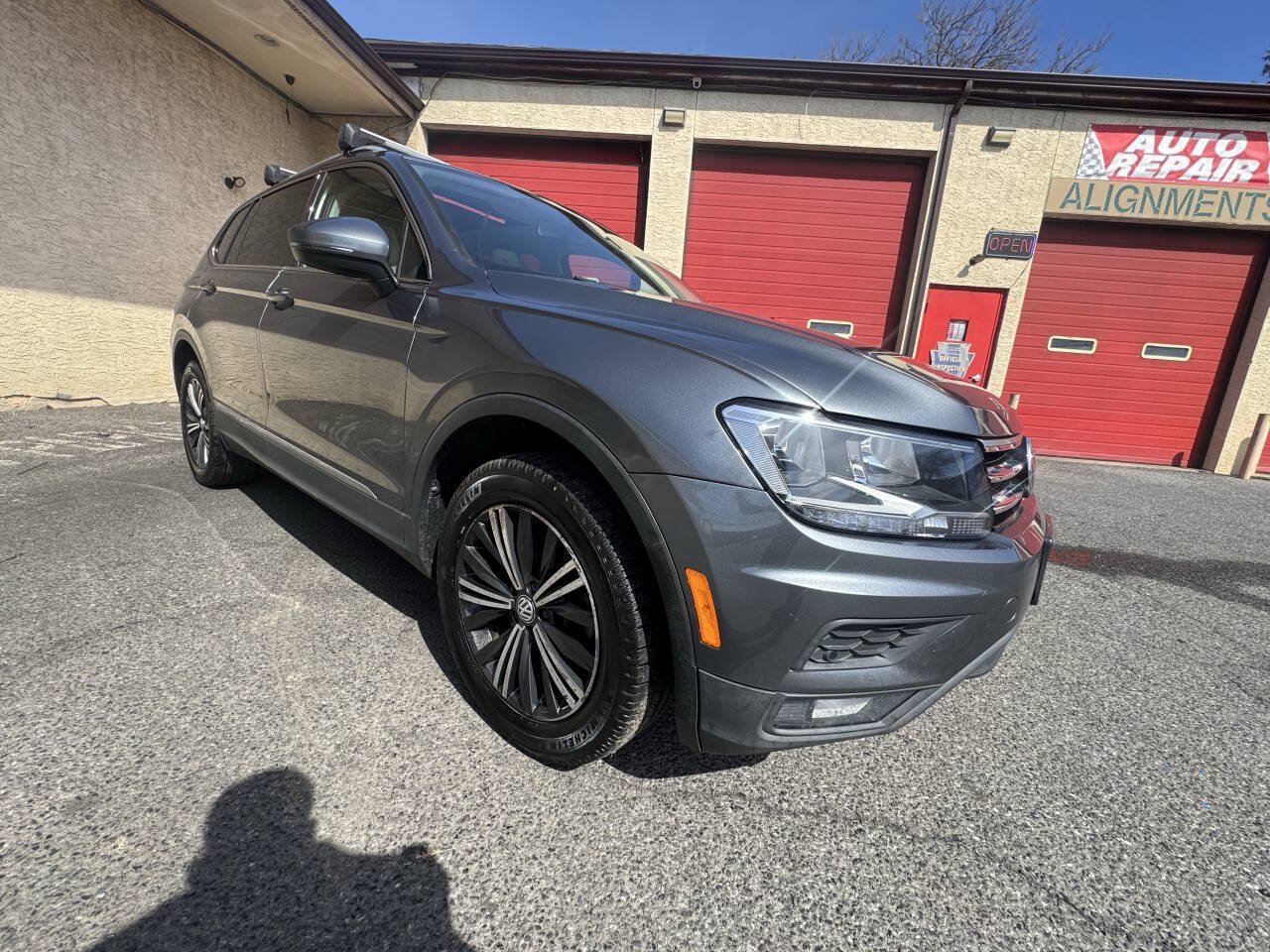 Used 2019 Volkswagen Tiguan SEL AWD/4WD image 10