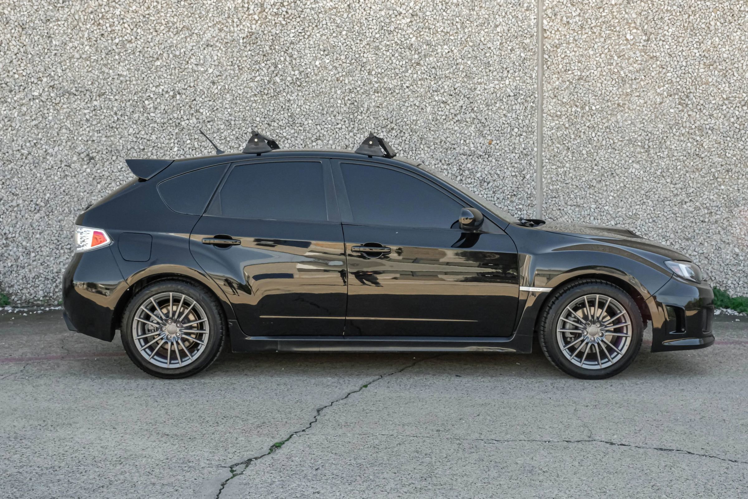 Used 2014 Subaru Impreza WRX Hatchback image 8