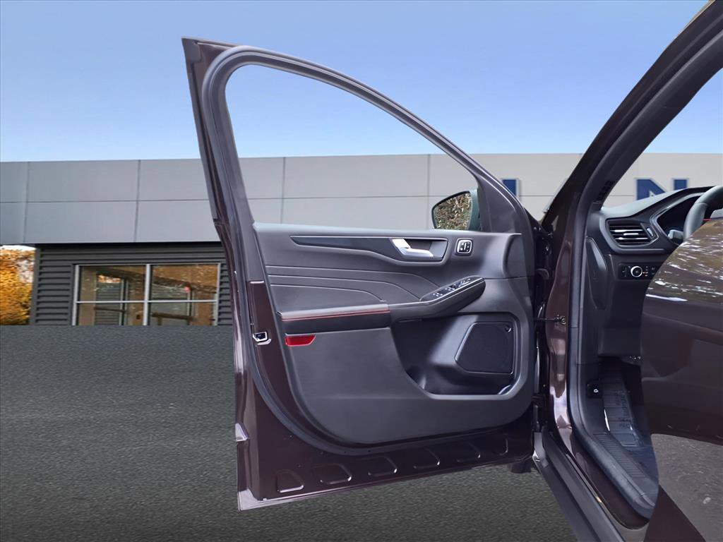 Used 2023 Ford Escape ST-Line Select w/ Tech Pack #2 image 15