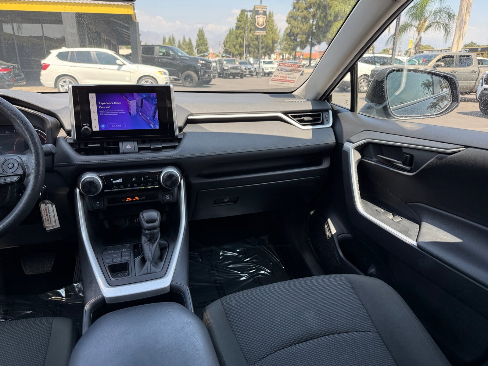 Used 2024 Toyota RAV4 LE image 23