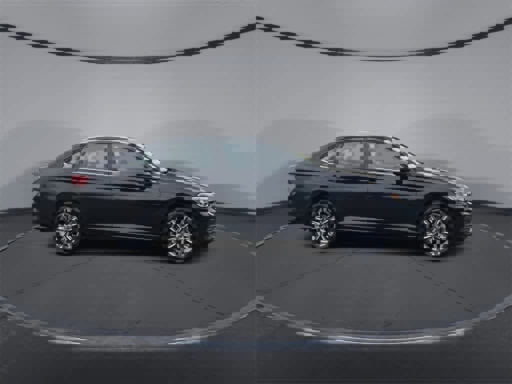 Used 2023 Volkswagen Jetta SE image 9