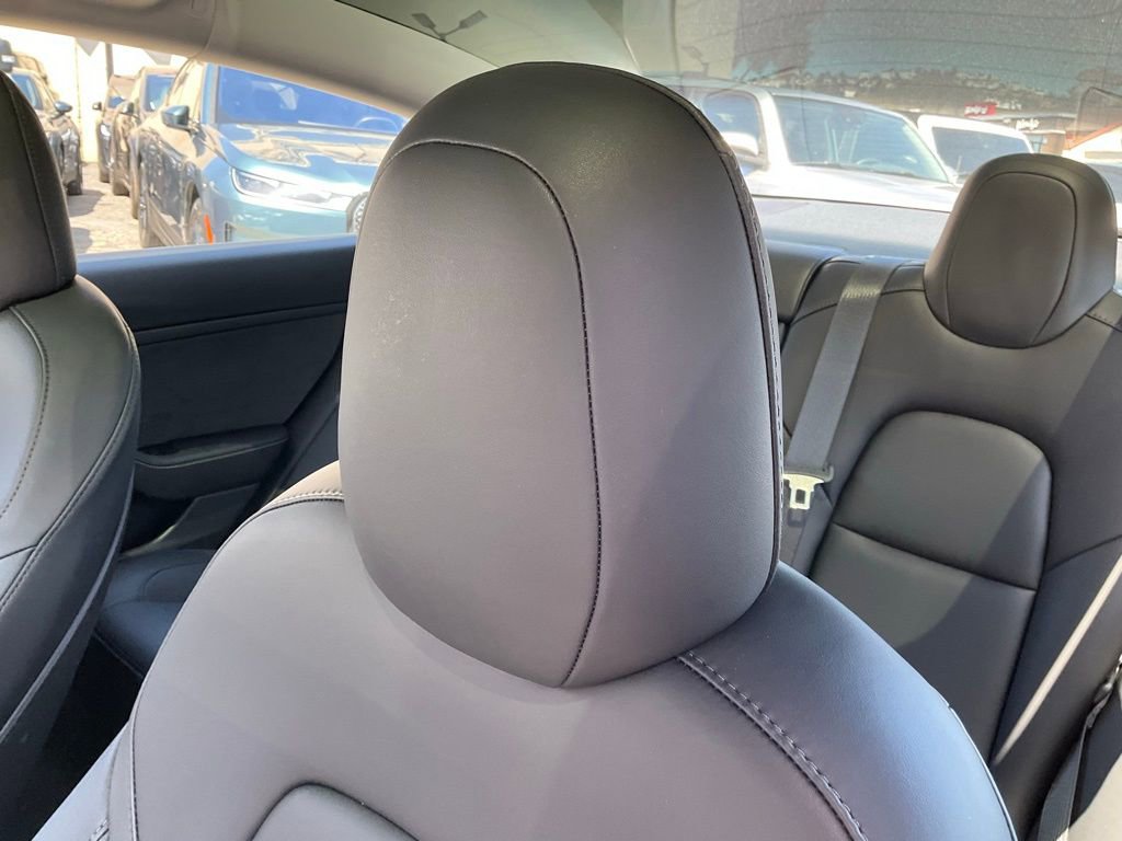 Used 2022 Tesla Model 3 Performance AWD/4WD image 18
