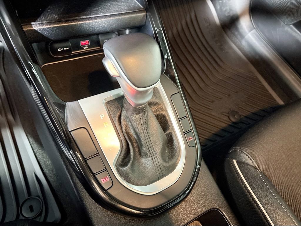 Certified 2024 Kia Forte GT-Line image 18